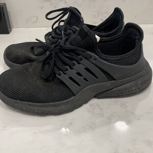 Size 8 black sneakers